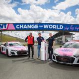 Chris Reinke, Leiter Audi Sport customer racing, Lutz Hübner, CMO der BWT Gruppe, und ADAC Sportchef Thomas Voss (v. l.)